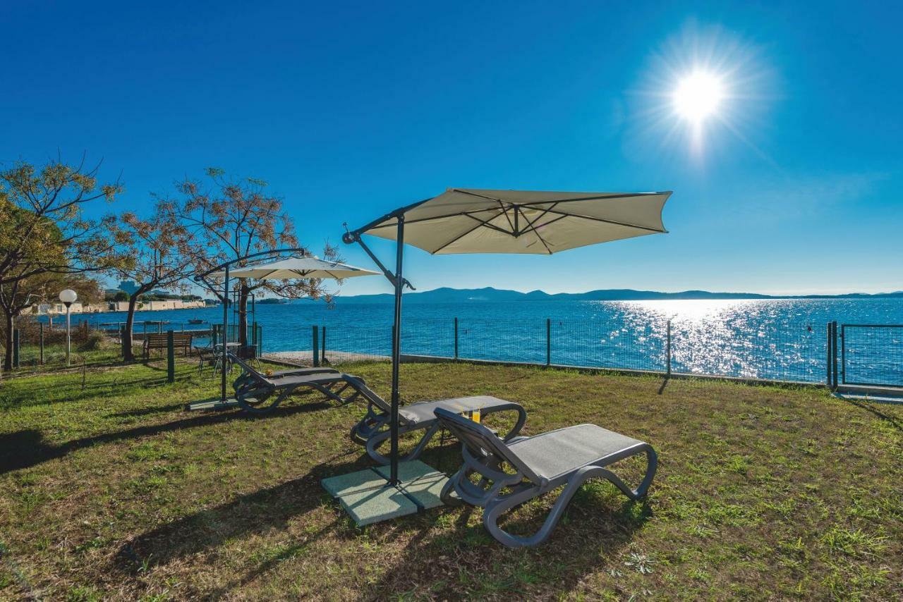 Villa Amfora - First Row By The Sea Bibinje Exterior foto