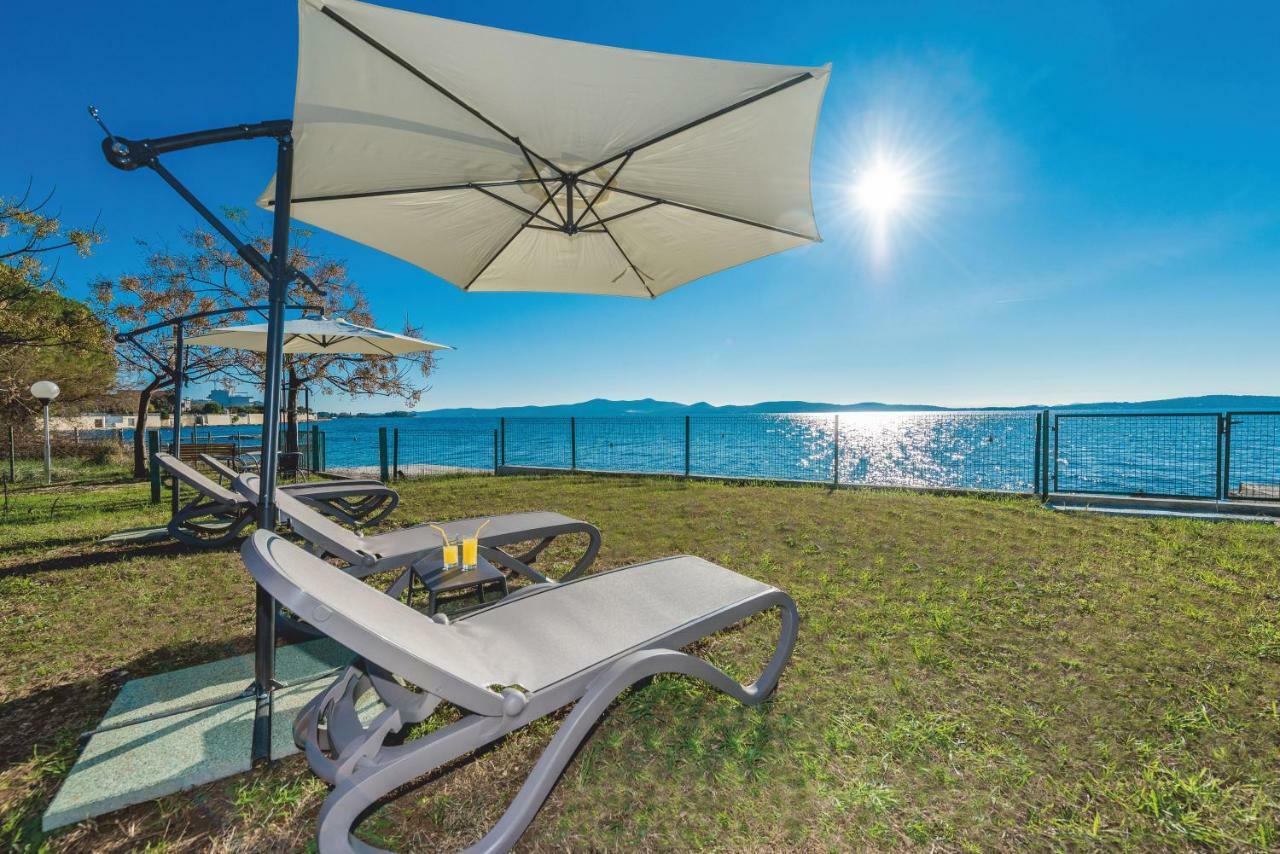 Villa Amfora - First Row By The Sea Bibinje Exterior foto