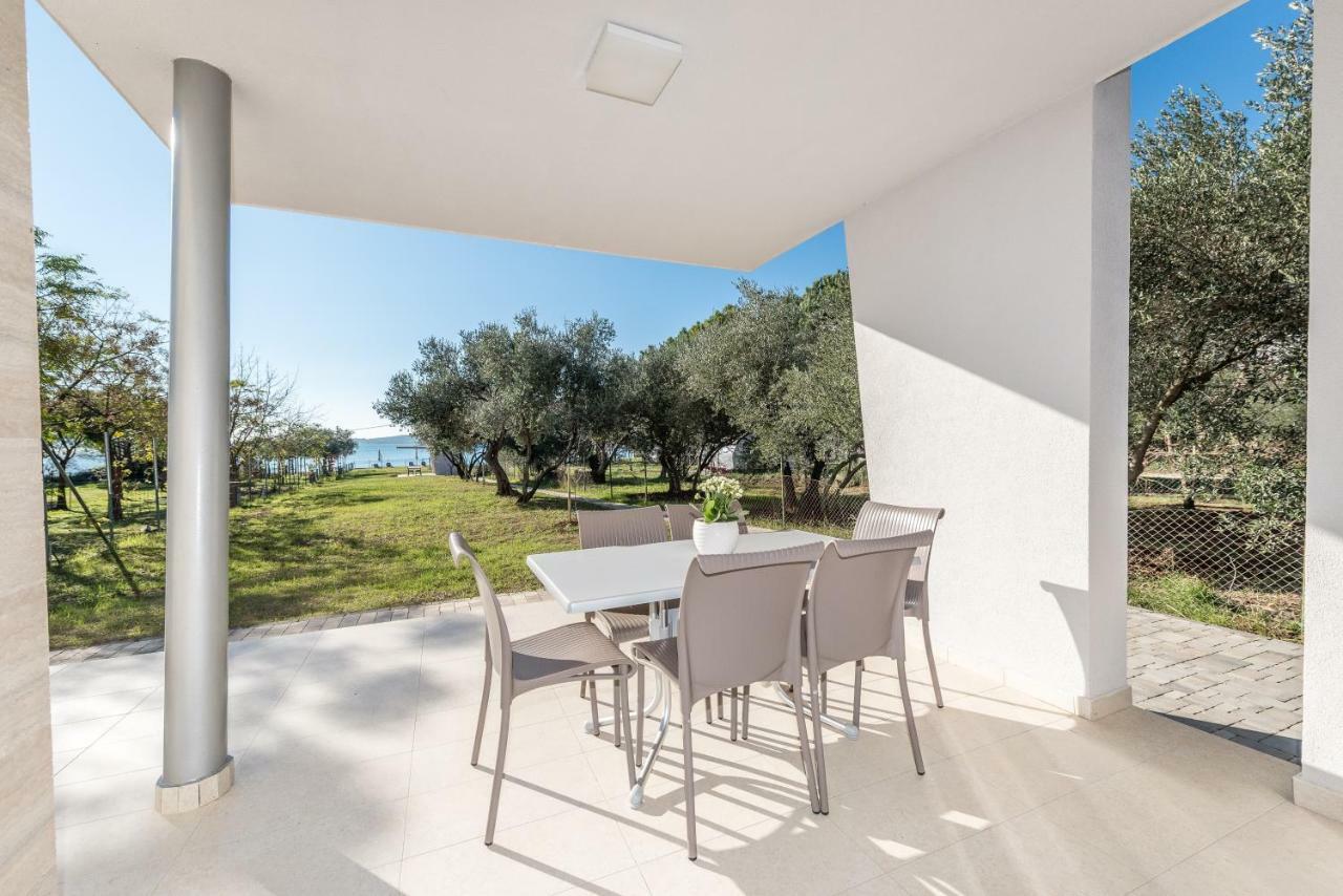 Villa Amfora - First Row By The Sea Bibinje Exterior foto