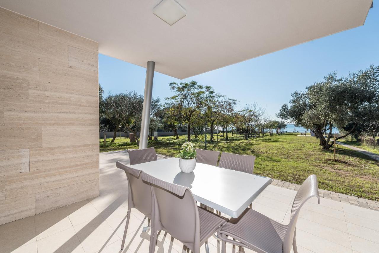 Villa Amfora - First Row By The Sea Bibinje Exterior foto